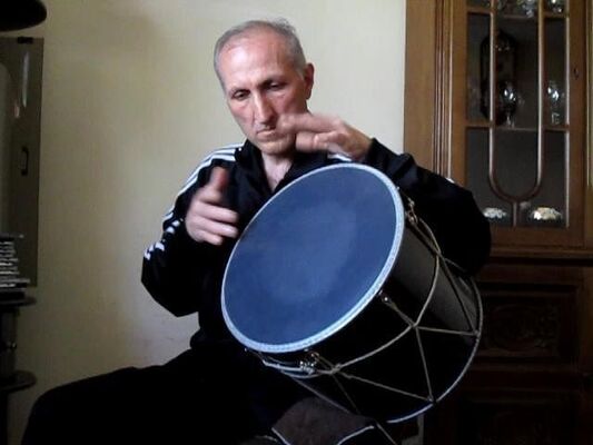  ,   Levon, 58 ,   ,   , c 