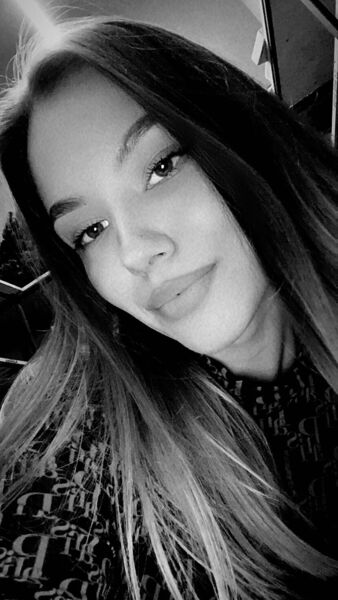  -,   Iona, 22 ,   ,   
