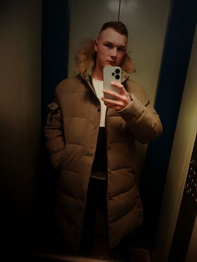  ,   Wolf, 18 ,   ,   