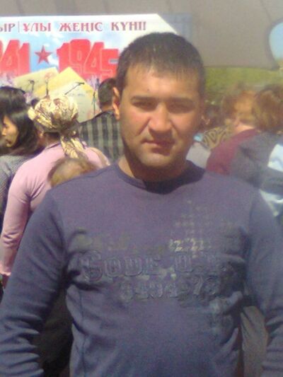  ,   Anuar, 42 ,     , c 