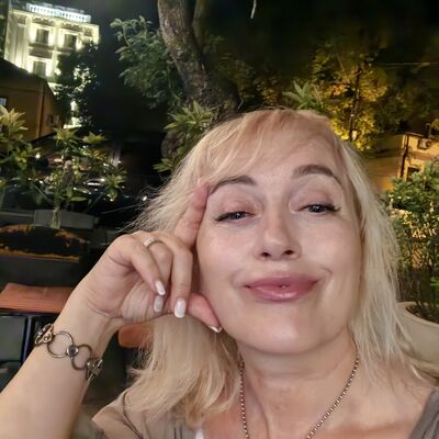  ,   Elena, 55 ,     , c 