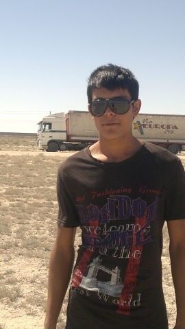  ,   90 9858582, 33 ,     , c 