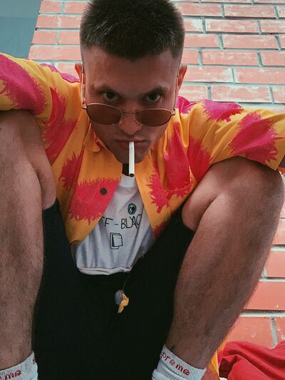  Soho,   , 28 ,   ,   