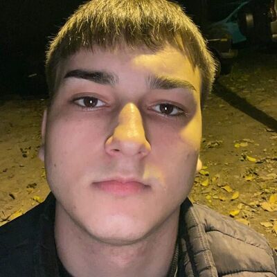  ,   Mert, 19 ,   ,   , c 