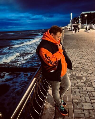  --,   Kirill, 31 ,   ,   