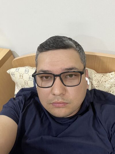  ,   David, 33 ,   ,   