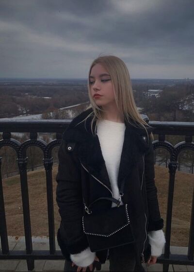  ,   Dorina, 23 ,   ,   , c 