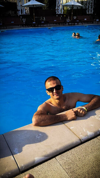  ,   Abdo, 32 ,   