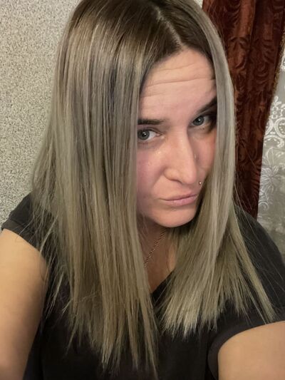  ,   Anastasiya, 39 ,   