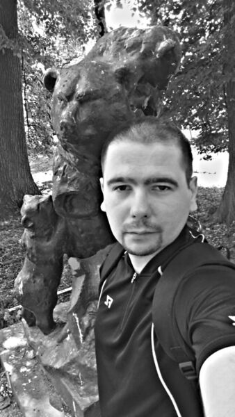 ,   Pavlo, 35 ,   