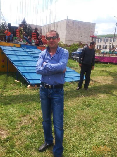  ,   Anton, 52 ,   ,   , c 
