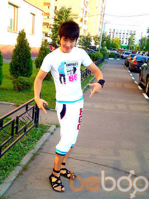  ,   Shax, 32 ,   