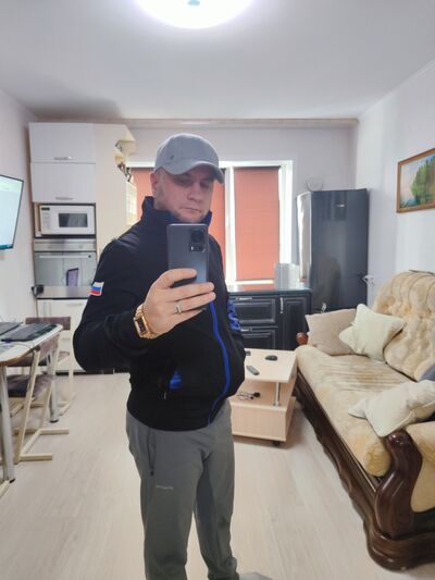  ,   Aleks, 33 ,   ,   , c , 