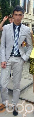  ,   Edgar, 32 ,   