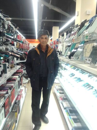  ,   Dilshodbek, 58 ,   ,   
