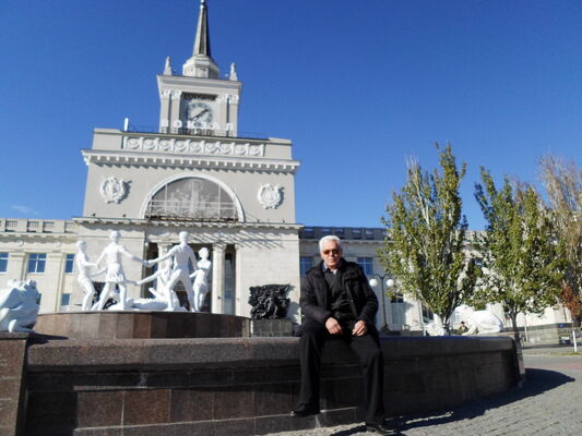  ,   Valeriy, 64 ,   ,   , c 
