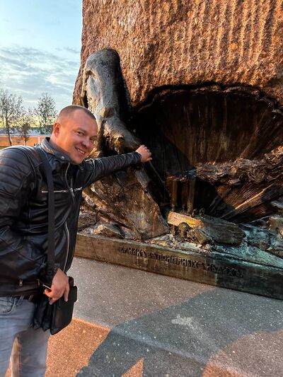  -,   Gheka, 38 ,  