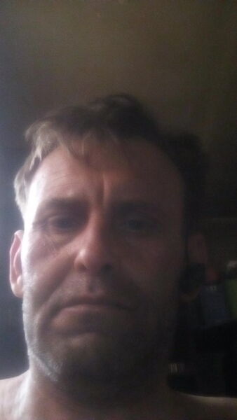  ,   Viktor, 49 ,   