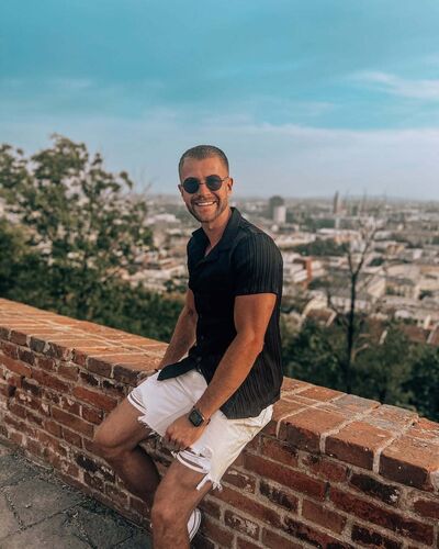  ,   Mark, 34 ,   ,   , c , 