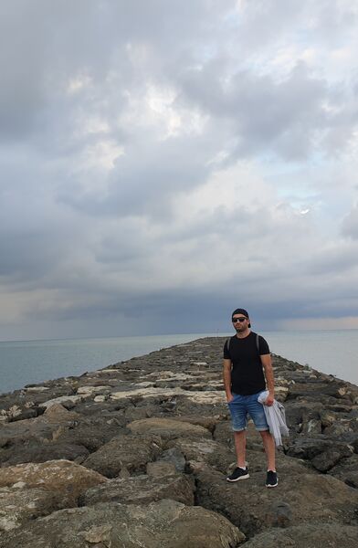  ,   Bacho, 34 ,   c 