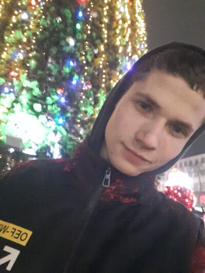  ,   Alexander, 24 ,   ,   