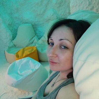  ,   Lisa Skazka, 38 ,   ,   , c , 
