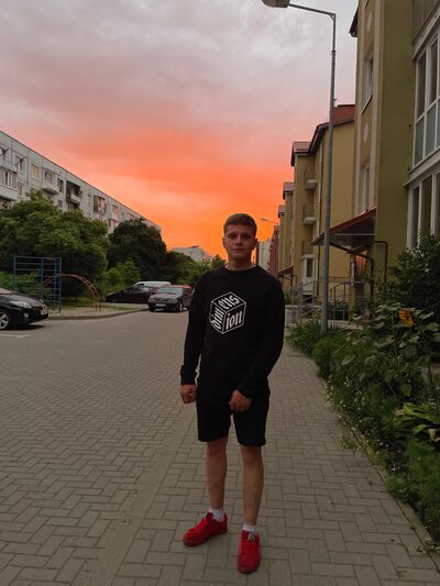  ,   , 28 ,   , 