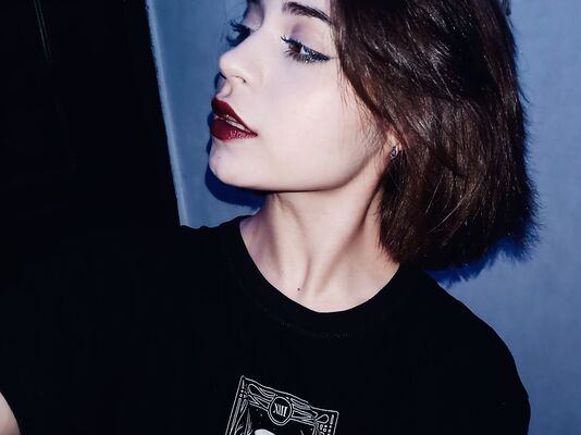  --,   , 18 ,     , c 