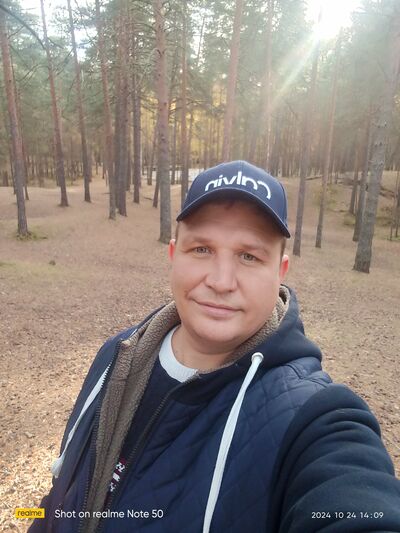  -,   Alexander, 40 ,     , c , 