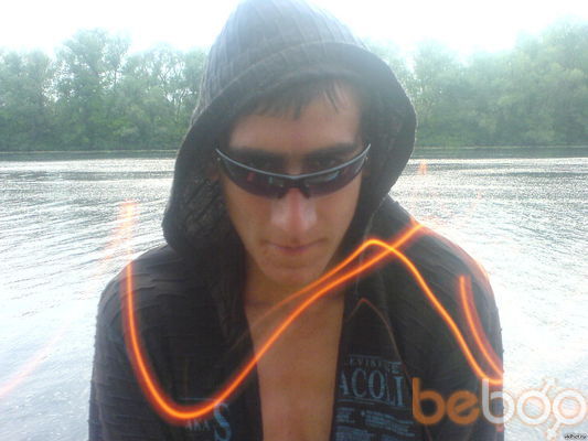  ,   Alex, 35 ,   