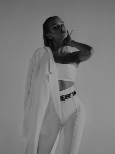  ,   , 24 ,   