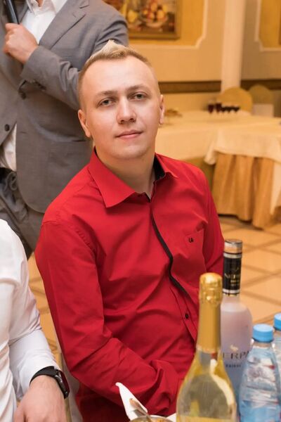  ,   Alexander, 32 ,   ,   , c , 