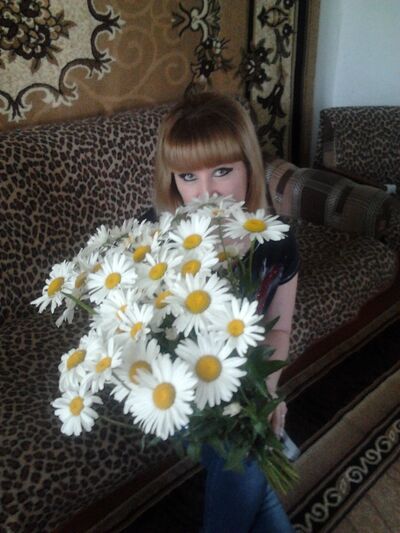  ,   Marina, 44 ,   ,   , c 