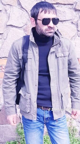  ,   David, 44 ,   ,   