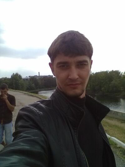  ,   Aleks, 33 ,   
