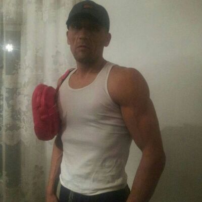  ,   Roma, 46 ,   ,   