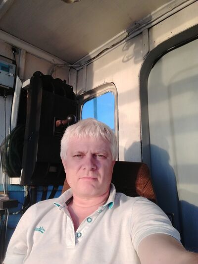  ,   Ivan, 48 ,  