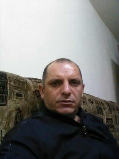  ,   Karen, 47 ,   ,   , c 