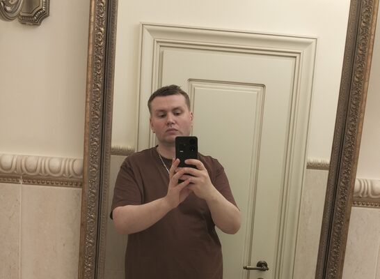  ,   Mikhail, 28 ,   ,   