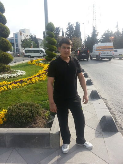  ,   Ilham, 35 ,   