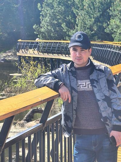  ,   Akramjon, 30 ,   ,   