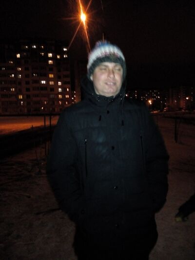  ,   Daren, 46 ,   