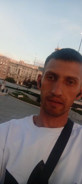  ,   Anton, 33 ,   ,   , c , 