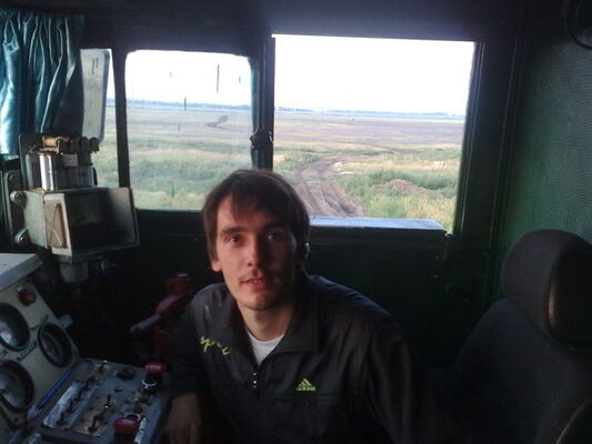  ,   Artem, 35 ,   