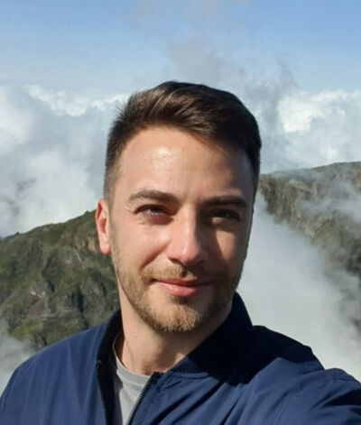  ,   Hayk, 33 ,   ,   