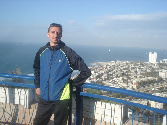  ,   Alex, 42 ,     , c 