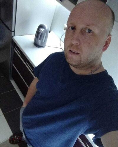  ,   Sasha sasha, 42 ,   ,   , c 