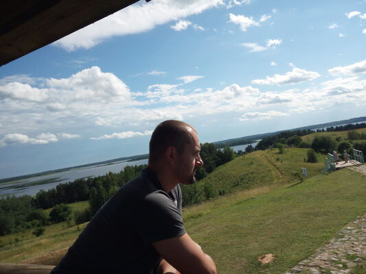  ,   Den, 42 ,   