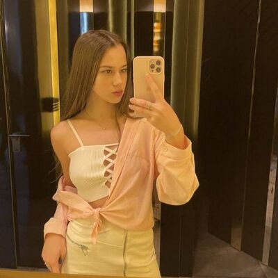  ,   Anna, 22 ,   ,   