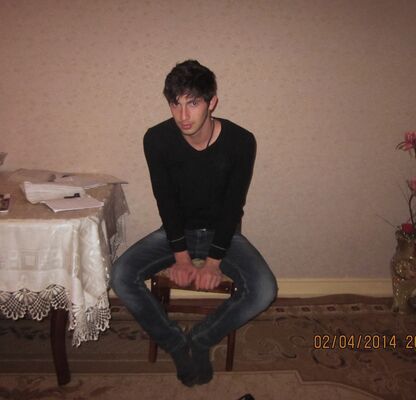  ,   Emil, 30 ,   